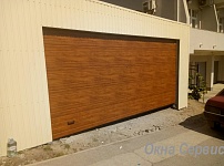 Изготовлен гараж и установлены ворота секционные Алютех.