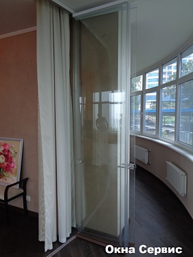 Стеклянные перегородки.  �3