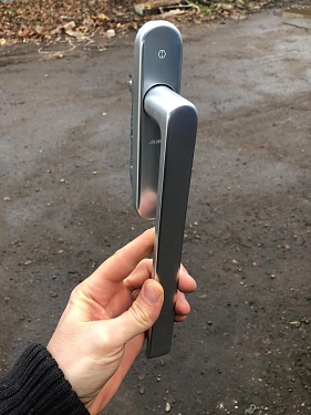 Подьемно сдвижные  системы ALUMIL (Греция) серия s 560.  �36